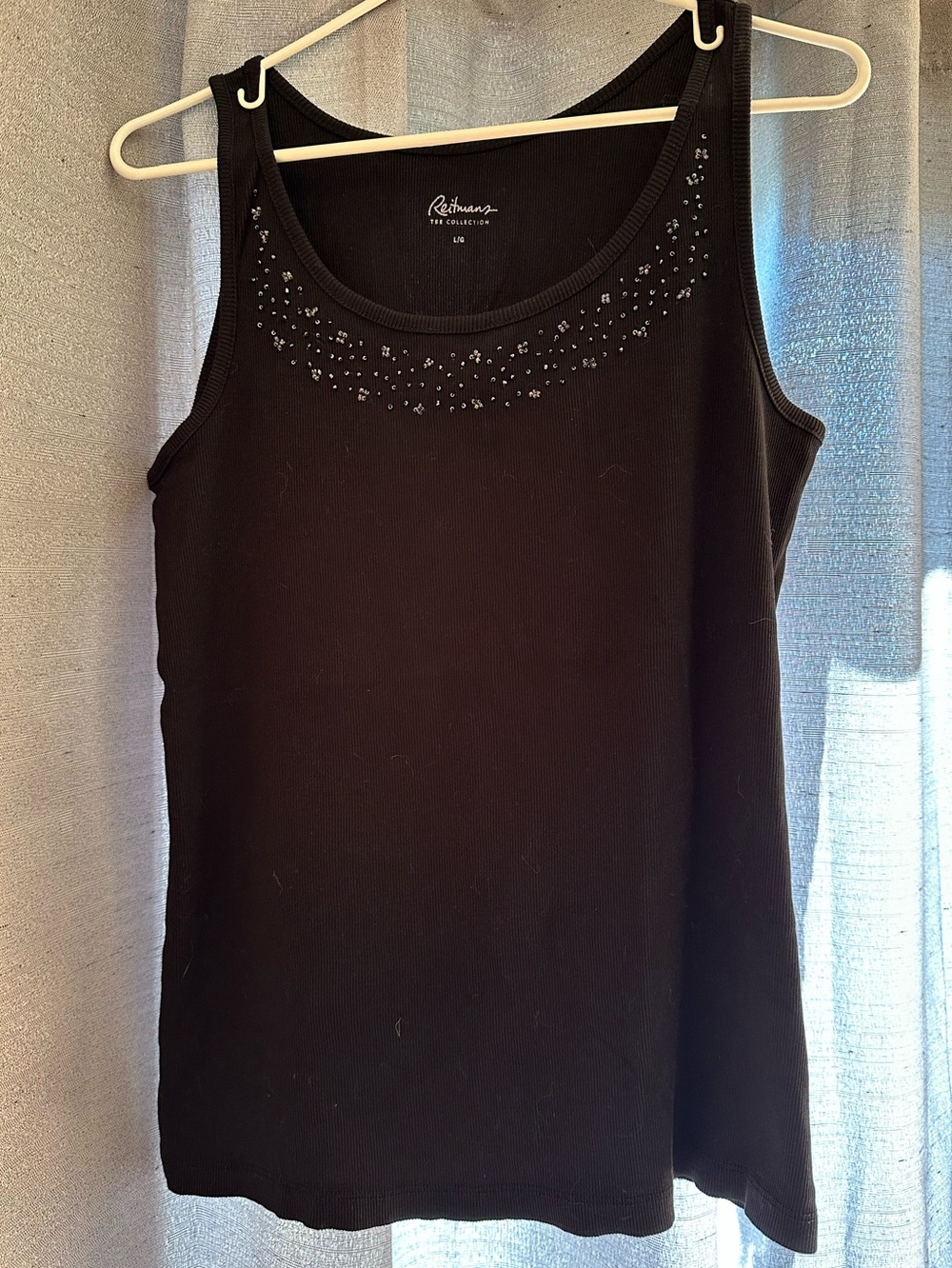 Reitmans Women's Black Embellished Scoop Neck Tank